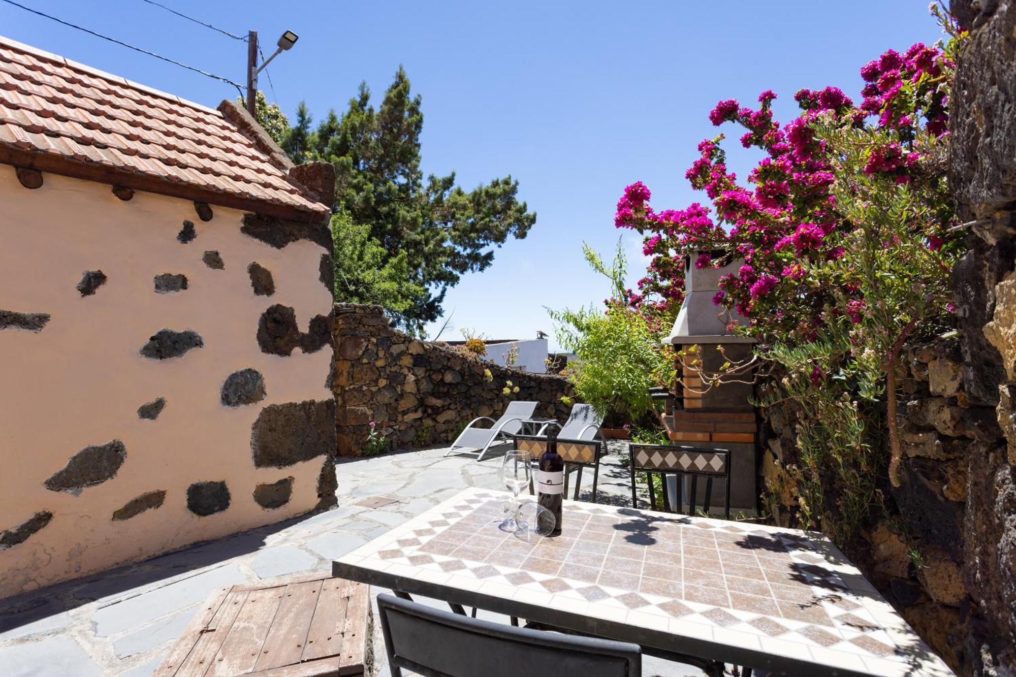Stunning Rustic House El Pinar & Wifi Konuk evi Dış mekan fotoğraf
