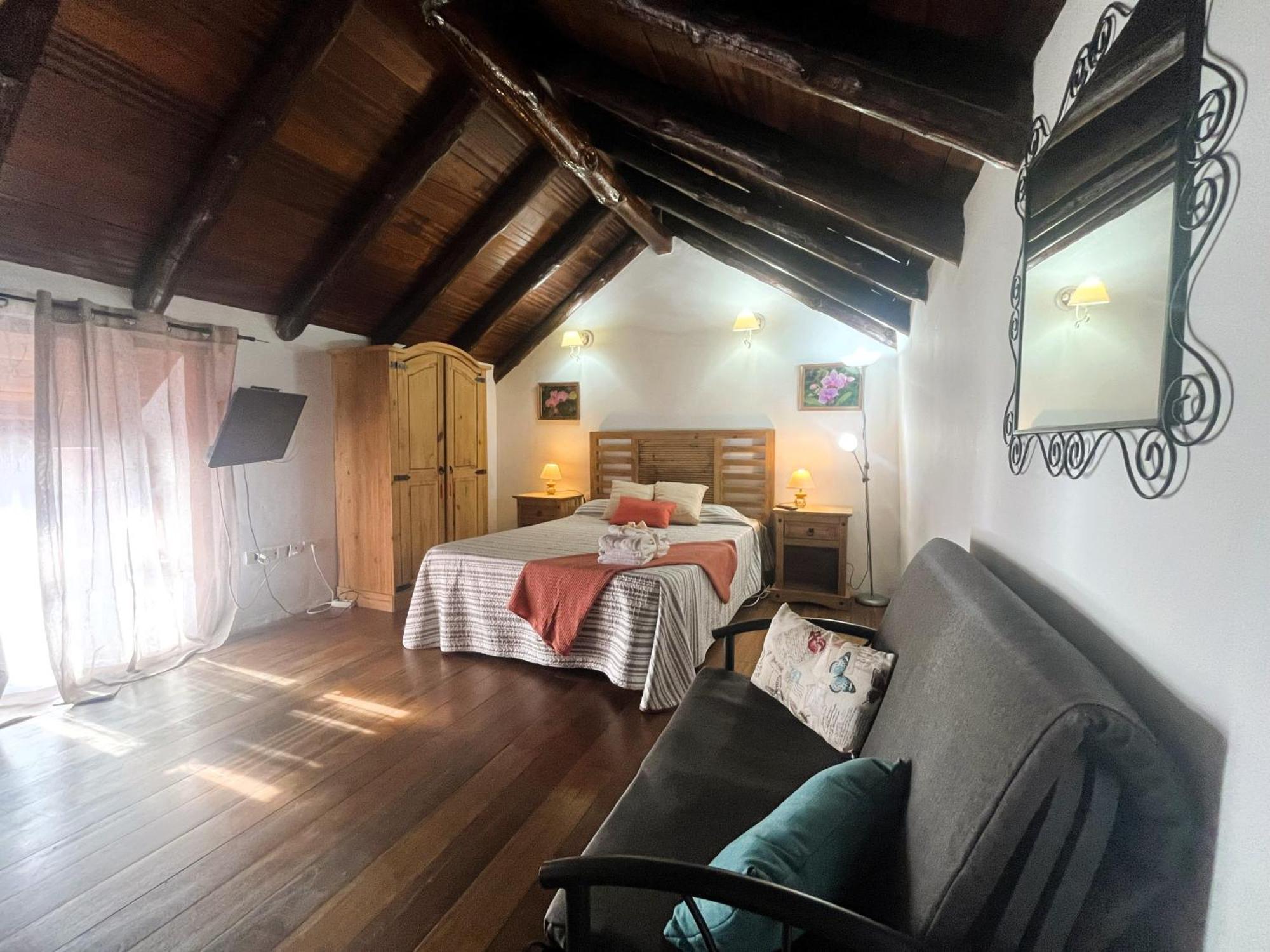 Stunning Rustic House El Pinar & Wifi Konuk evi Dış mekan fotoğraf
